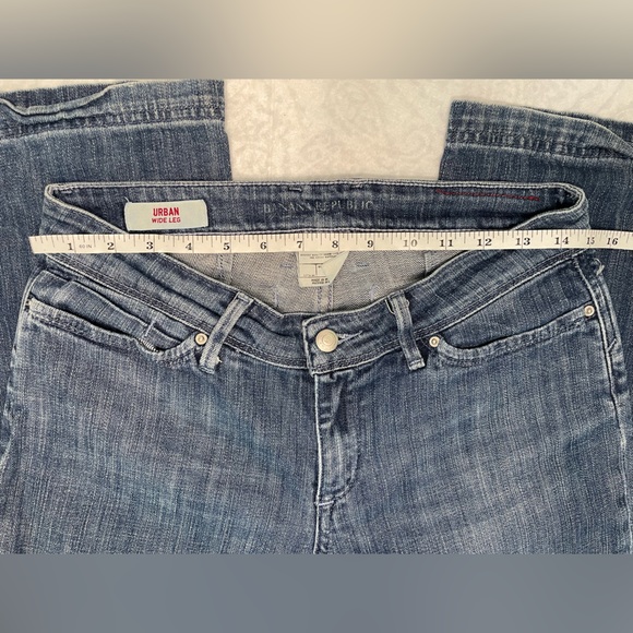 Banana Republic urban wide leg stretch size 4 - Picture 3 of 8